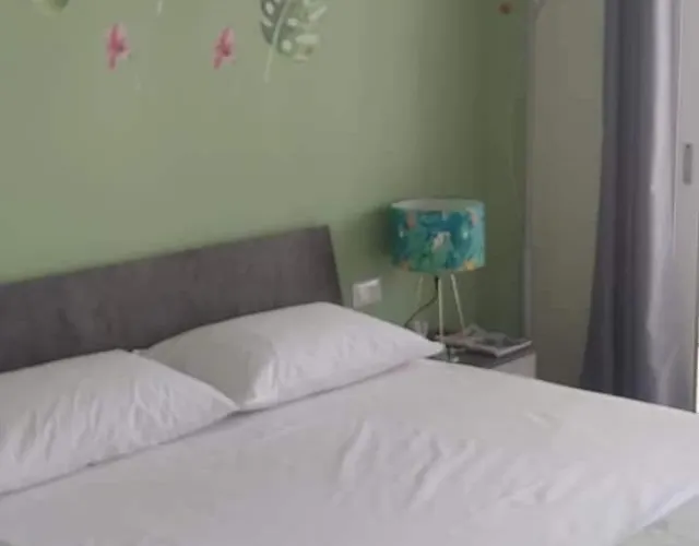 ベッド・アンド・ブレックファスト Il Fenicottero Rosa 3*